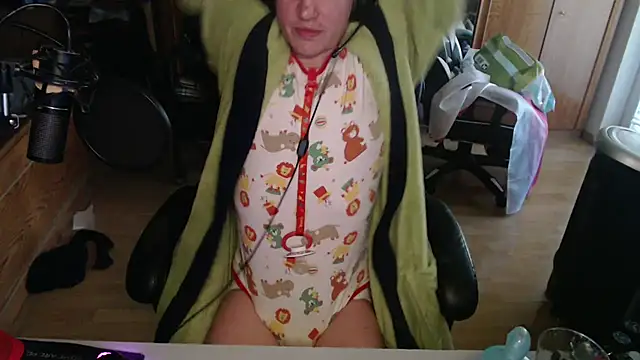 BabyDracoDarkfang online show from 17, 4, 2026