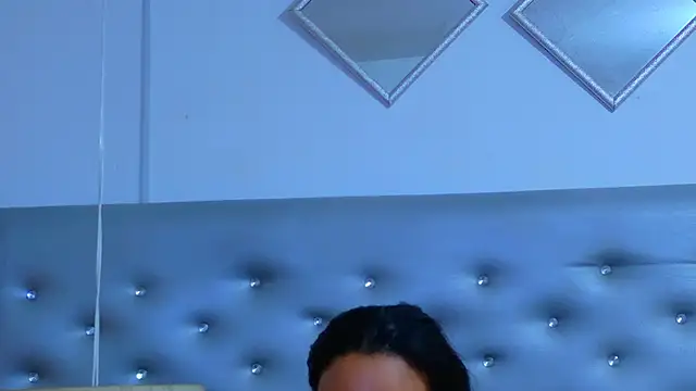 Snapshot of EileenBenzon chatting on 10, 7, 2026 EileenBenzon online show from 10, 7, 2026