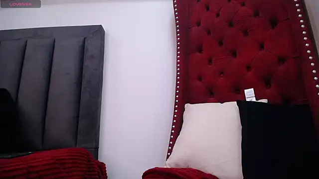 Snapshot of BiancaAntonelli chatting on 10, 4, 2026 BiancaAntonelli online show from 10, 4, 2026
