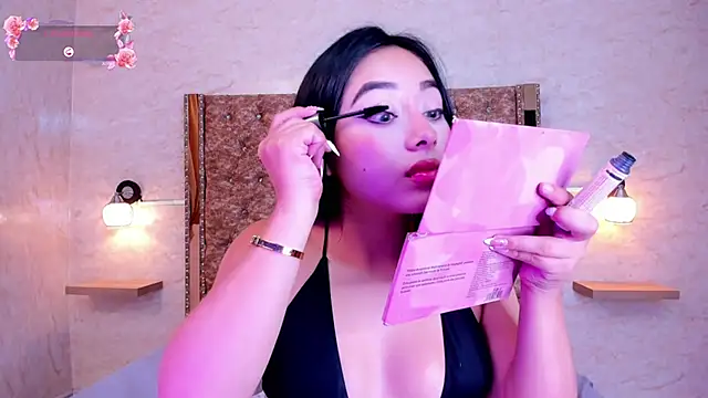 Snapshot of gaby_desire777 chatting on 4, 1, 2025 gaby desire777 online show from 4, 1, 2025