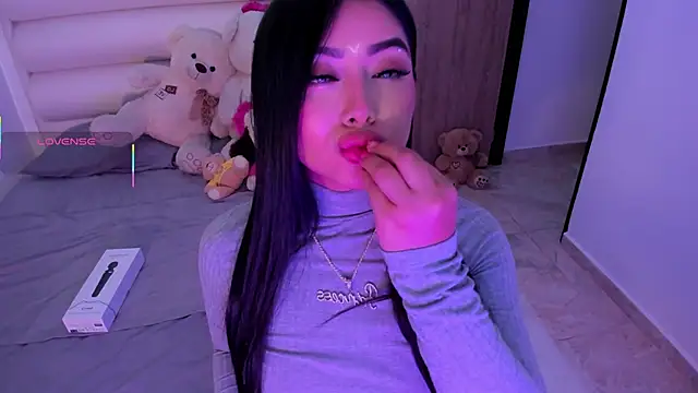 Snapshot of gaby_desire777 chatting on 27, 9, 2025 gaby desire777 online show from 27, 9, 2025