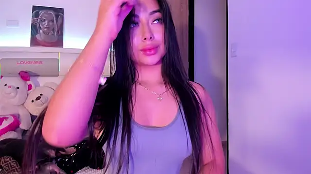 Snapshot of gaby_desire777 chatting on 23, 10, 2025 gaby desire777 online show from 23, 10, 2025