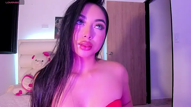 Snapshot of gaby_desire777 chatting on 24, 10, 2025 gaby desire777 online show from 24, 10, 2025