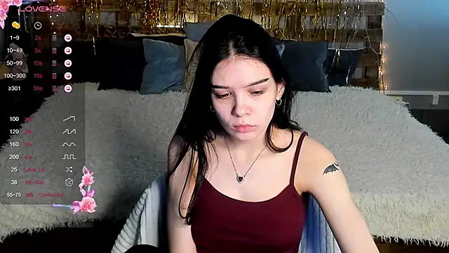 SweetyDeviliya online show from 4, 2, 2025