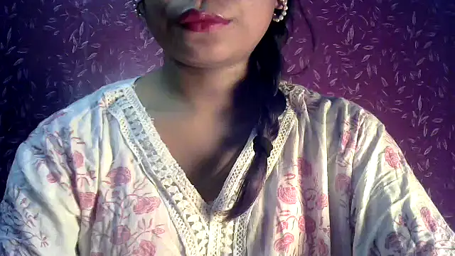Snapshot of sanjana-77 chatting on 25, 1, 2025 sanjana-77 online show from 25, 1, 2025