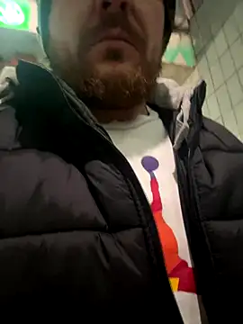 Johny69xo online show from 12, 10, 2025