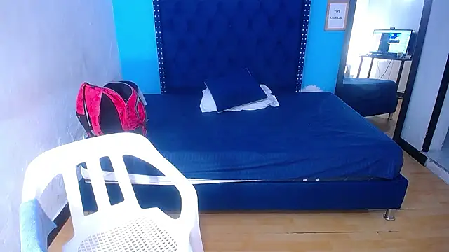 kinky redhead18 online show from 7, 2, 2026