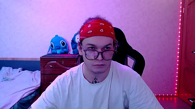 Snapshot of Steve_Mi chatting on 15, 9, 2025 Steve Mi online show from 15, 9, 2025