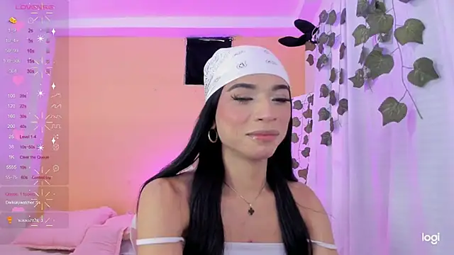 Snapshot of AndreaSweet_ chatting on 8, 2, 2025 AndreaSweet online show from 8, 2, 2025