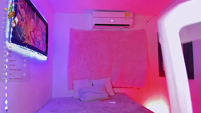 Snapshot of AndreaSweet_ chatting on 17, 9, 2025 AndreaSweet online show from 17, 9, 2025