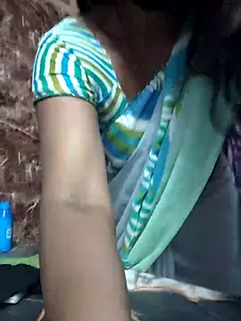 queensenorita online show from 25, 3, 2026