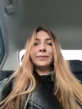 Snapshot of Sunny___Bunny chatting on 11, 2, 2026 Sunny Bunny online show from 11, 2, 2026