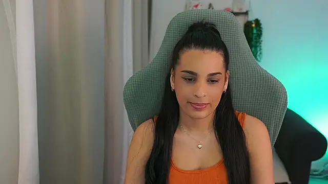 Snapshot of mila__denver chatting on 4, 3, 2025 mila denver online show from 4, 3, 2025