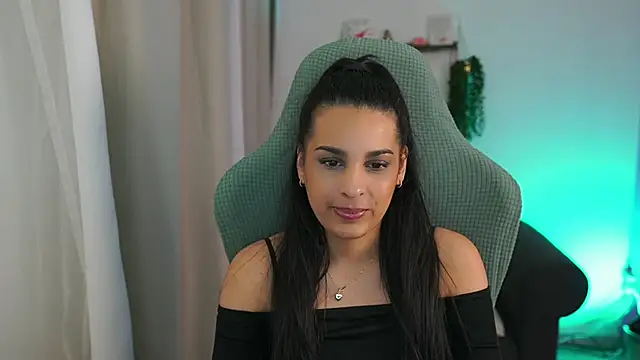 Snapshot of mila__denver chatting on 22, 3, 2025 mila denver online show from 22, 3, 2025