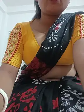 Snapshot of Priya_2222 chatting on 8, 8, 2026 Priya 2222 online show from 8, 8, 2026