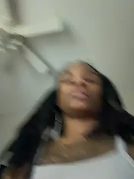 Snapshot of Sexyy_Tiffany3 chatting on 23, 2, 2026 Sexyy Tiffany3 online show from 23, 2, 2026