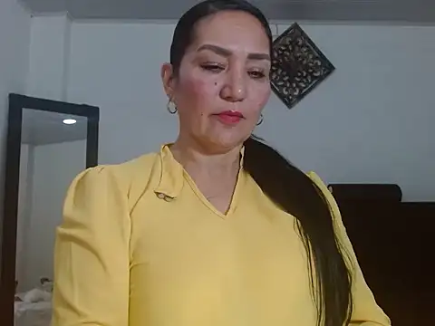 Hanna-33 online show from 22, 7, 2026