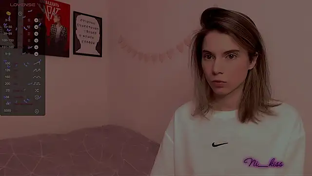 Snapshot of _ni_kiss chatting on 24, 2, 2025 ni kiss online show from 24, 2, 2025