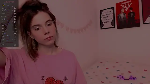 Snapshot of _ni_kiss chatting on 8, 3, 2025 ni kiss online show from 8, 3, 2025