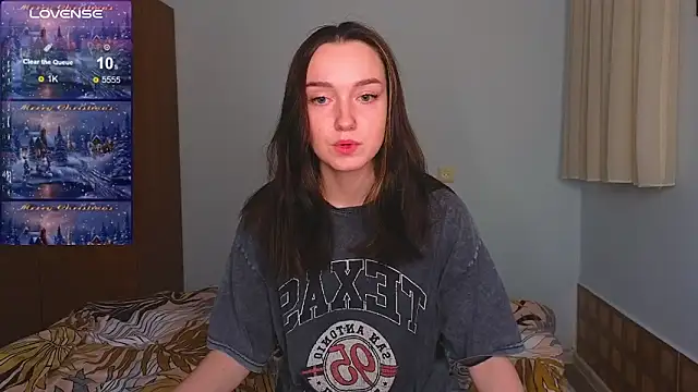 Snapshot of Wild_Sophie_ chatting on 29, 12, 2024 Wild Sophie online show from 29, 12, 2024