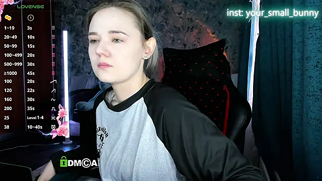 Your small bunny online show from 17, 4, 2026