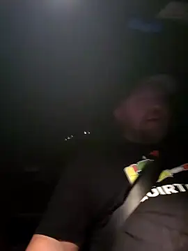 Snapshot of Strong_Bear89 chatting on 7, 1, 2025 Strong Bear89 online show from 7, 1, 2025