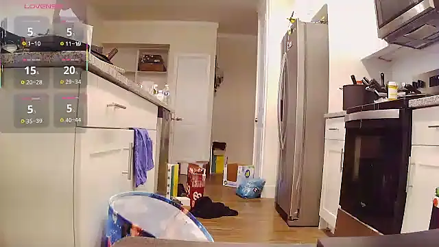 Snapshot of Strong_Bear89 chatting on 22, 9, 2025 Strong Bear89 online show from 22, 9, 2025