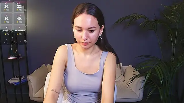 Snapshot of margeriTirell chatting on 2, 10, 2025 margeriTirell online show from 2, 10, 2025