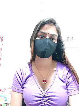 Snapshot of Tisha-01 chatting on 3, 4, 2026 Tisha-01 online show from 3, 4, 2026