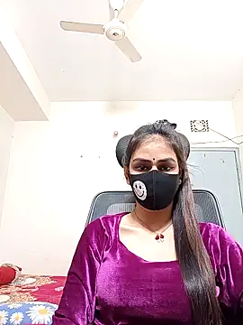Snapshot of Tisha-01 chatting on 8, 4, 2026 Tisha-01 online show from 8, 4, 2026