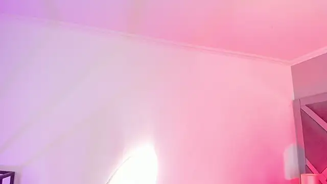 AmberiniHoffman online show from 7, 4, 2026