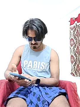 Snapshot of Samser0403 chatting on 3, 10, 2025 Samser0403 online show from 3, 10, 2025