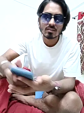 Snapshot of Samser0403 chatting on 12, 10, 2025 Samser0403 online show from 12, 10, 2025