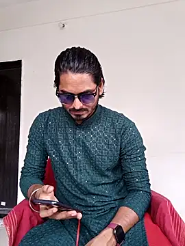 Snapshot of Samser0403 chatting on 21, 10, 2025 Samser0403 online show from 21, 10, 2025