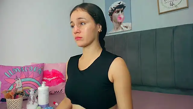 naughtyloverss online show from 10, 2, 2026