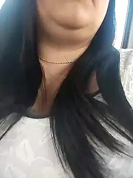 sara pineros online show from 5, 12, 2024