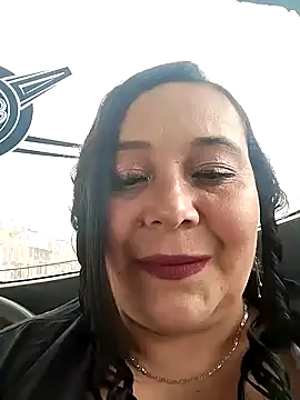 sara pineros online show from 2, 1, 2025