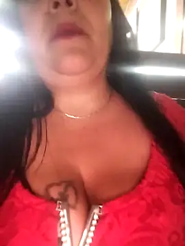 sara pineros online show from 21, 1, 2025