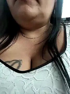 sara pineros online show from 24, 1, 2025