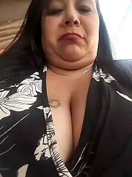 sara pineros online show from 31, 1, 2025