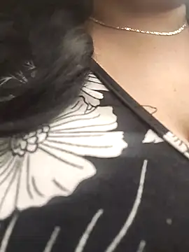 sara pineros online show from 11, 2, 2025