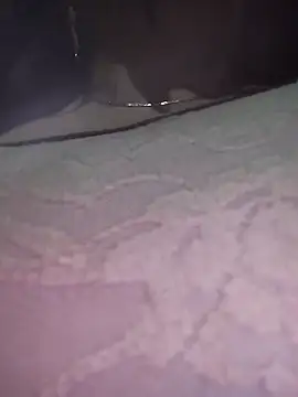 sara pineros online show from 2, 3, 2025