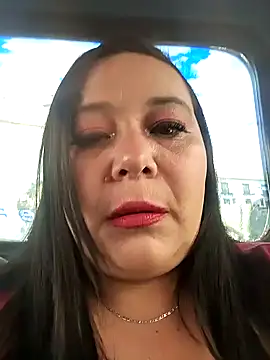 sara pineros online show from 6, 3, 2025