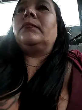 sara pineros online show from 10, 3, 2025