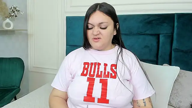 Charlotte Mayer online show from 30, 1, 2025