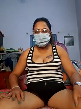 Snapshot of JODI_NO1 chatting on 22, 1, 2025 JODI NO1 online show from 22, 1, 2025