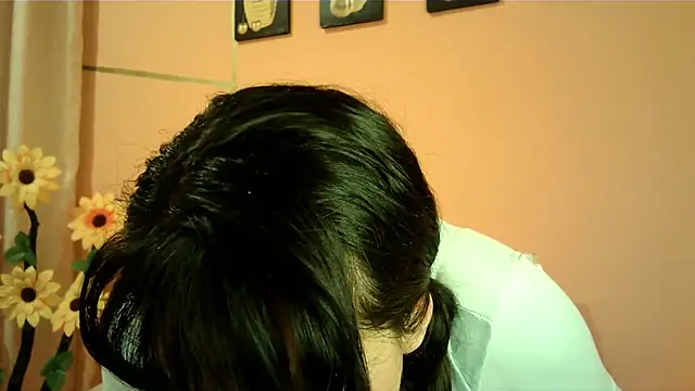 taylor198115 online show from 17, 9, 2025