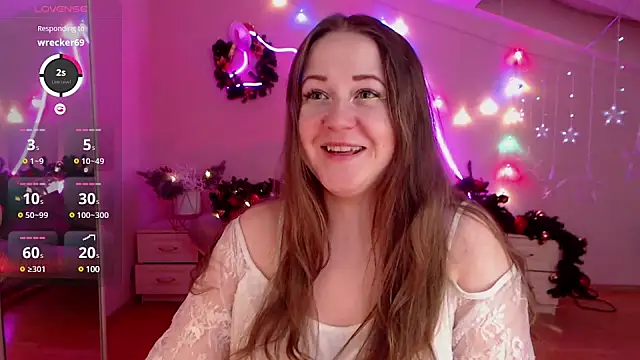 Snapshot of LizzyShine chatting on 17, 12, 2024 LizzyShine online show from 17, 12, 2024