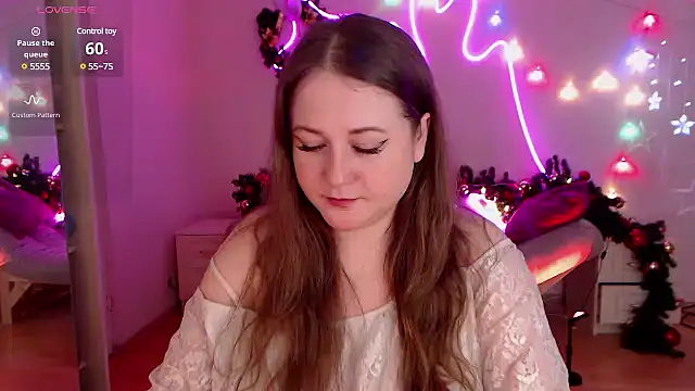 Snapshot of LizzyShine chatting on 30, 12, 2024 LizzyShine online show from 30, 12, 2024