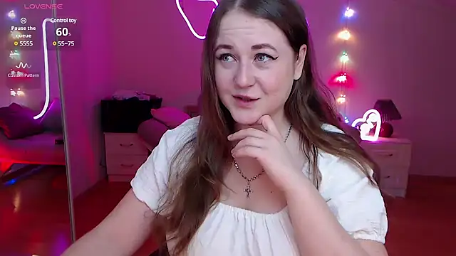 Snapshot of LizzyShine chatting on 17, 1, 2025 LizzyShine online show from 17, 1, 2025